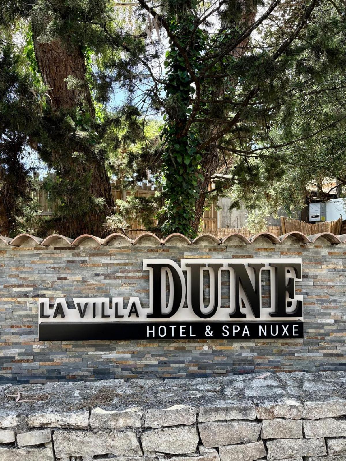 La Dune, & Nuxe Hotel 4*